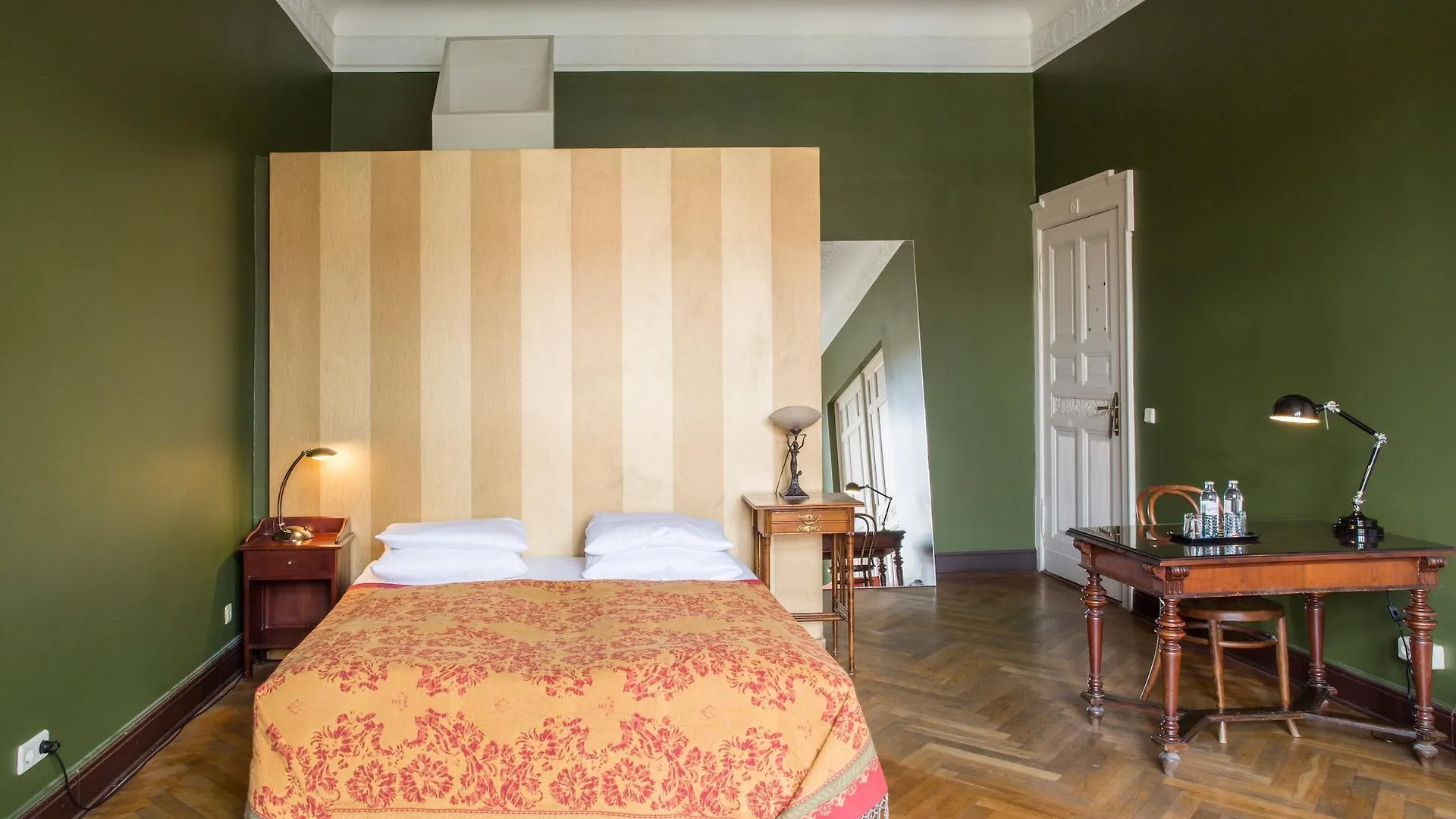 Hotel Art Nouveau Am Kurfuerstendamm Berlim
